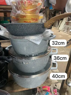 Brand New Caserole Cookware Set Pot