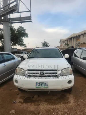 Toyota Highlander 2005 White