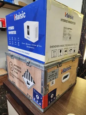 Powerful 4kwh Lithium Battery Solar Generator With 1.5kva Inverter