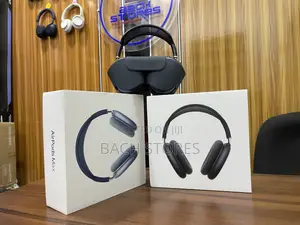 Open Box Apple Airpods Max Noise Cancelling Headphones