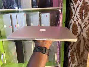 Laptop Apple MacBook Pro 2015 16GB Intel Core i7 SSD 256GB