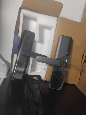 Intelligent Smart Door Lock