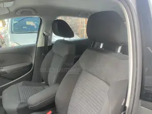 Volkswagen Polo 2016 Gray