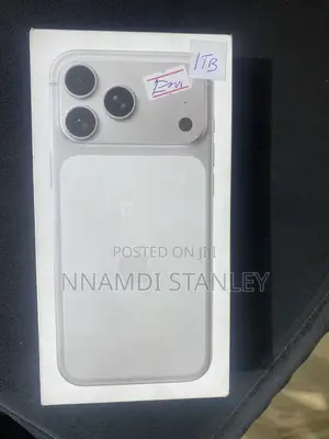 New Apple iPhone 17 Pro Max 1 TB Silver