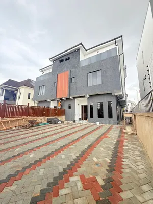 Furnished 4bdrm Duplex in Millennium Estate, Millenuim/UPS for sale