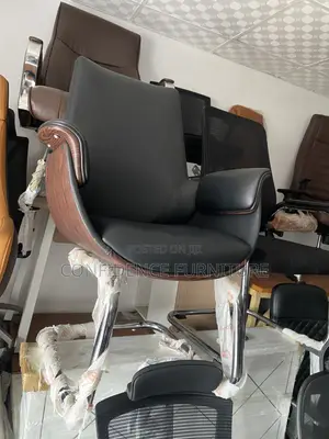 High-Quality Executive Visitors Chair for Boss