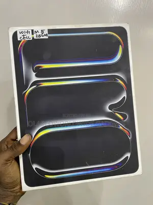 New Apple iPad Pro 13 (2025) 256 GB Black