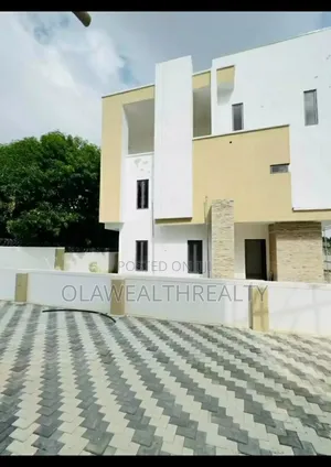 5bdrm Duplex in Asokoro for sale