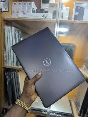 Laptop Dell Latitude 5400 8GB Intel Core i5 SSD 256GB