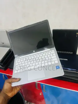 Laptop HP Stream 11 2GB Intel SSD 32GB