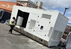 Reliable Fg Wilson 1000kva Generator With Canopy Soundproof