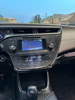 Toyota Avalon Radio
