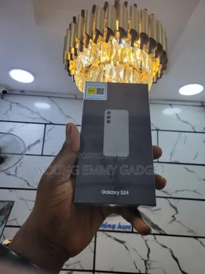 New Samsung Galaxy S24 256 GB Gray