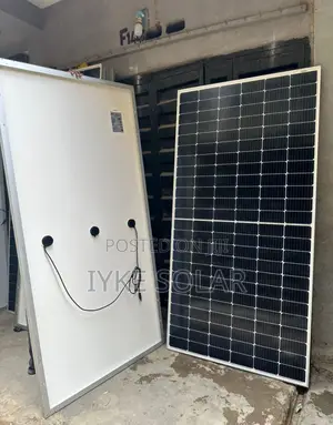 550watts Jinko Solar Panel
