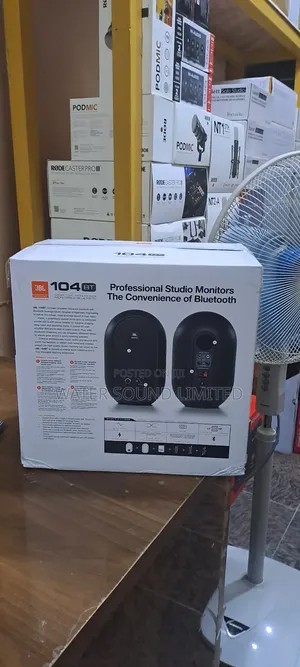 JBL 104 Professional Studio Monitor