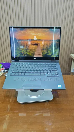 Laptop Dell Latitude 7390 8GB Intel Core i5 SSD 256GB
