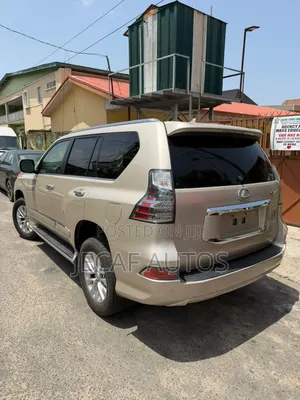 Lexus GX 460 Luxury 2014 Gold