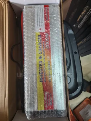 2000w 12v Solar Inverter With Charger