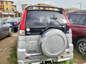 Daihatsu Terios Automatic 2004 Silver
