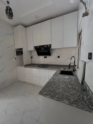 4bdrm Duplex in Ikota for rent