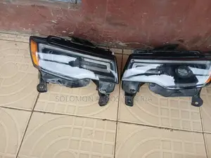 Two Front Head Lamp Jeep Cherokee 2019 Model