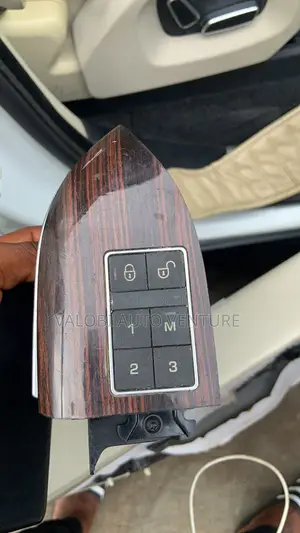 Door Lock Range Rover 2015