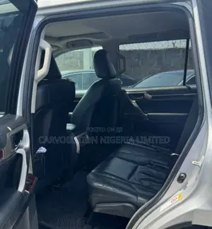 Lexus GX 460 Premium 2011 Silver