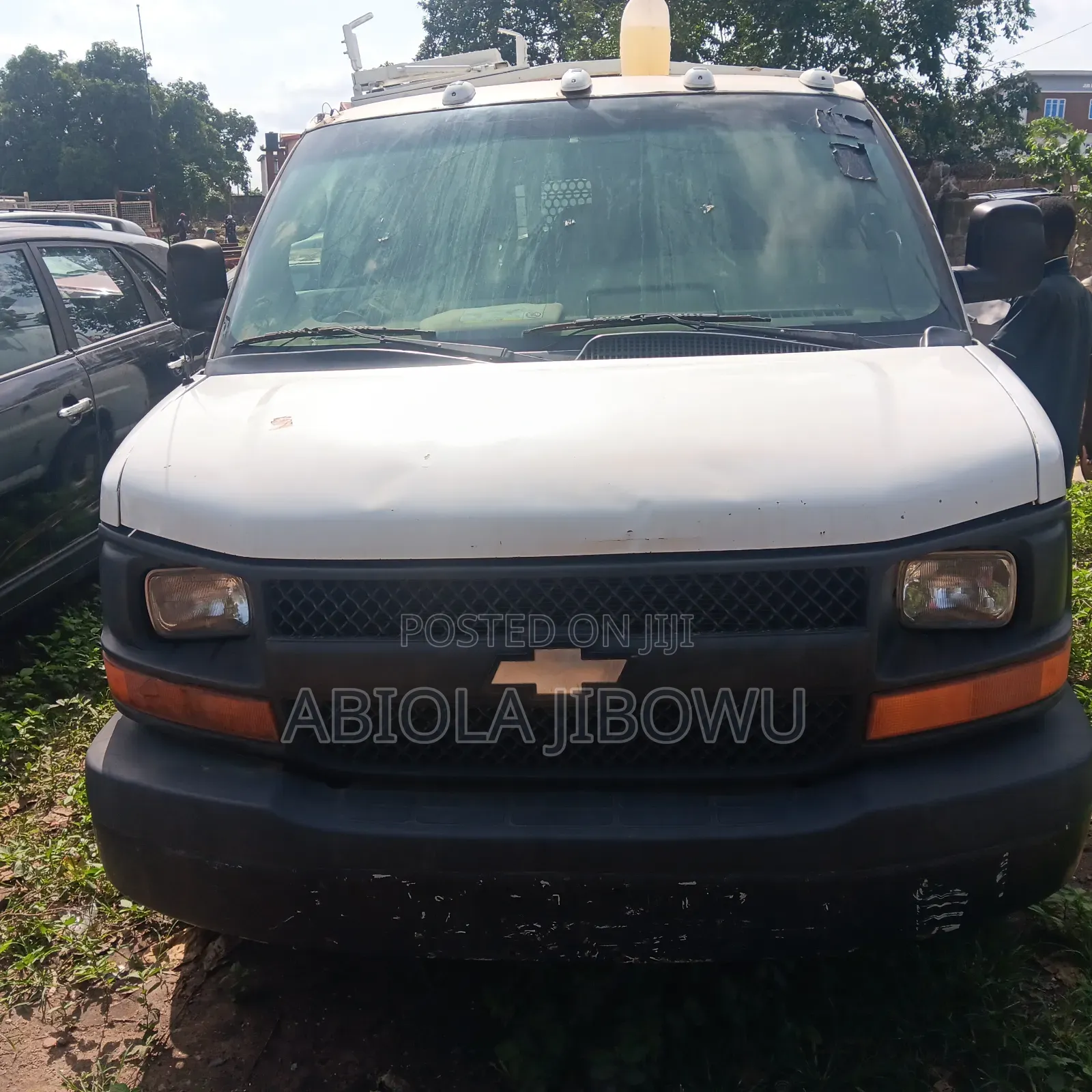 Chevrolet 3500 2006 White