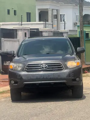 Toyota Highlander 2010 Gray