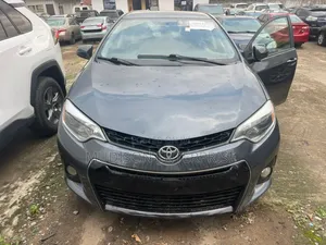 Toyota Corolla LE 4dr Sedan (1.8L 4cyl CVT) 2015 Gray