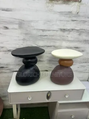 Luxury Sculptural Pebble Side Table – Tri-tone Stacked Design