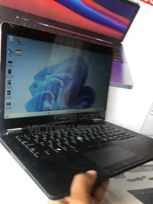 Laptop Dell Latitude 7400 8GB Intel Core i5 SSD 128GB