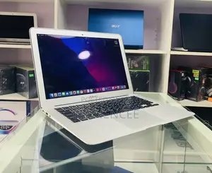 Laptop Apple MacBook Air 2013 4GB Intel Core i5 SSD 128GB