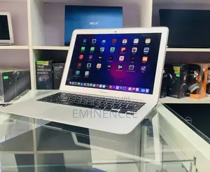 Laptop Apple MacBook Air 2013 4GB Intel Core i5 SSD 128GB