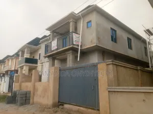 6bdrm Duplex in Isum Estate, Kubwa for sale