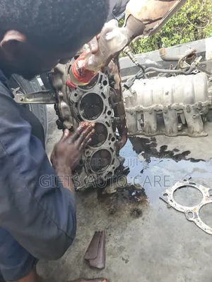 Engine Top Cylinder Repair
