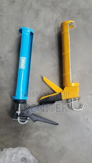 Heavy-Duty Silicone Sealant / Caulking Gun