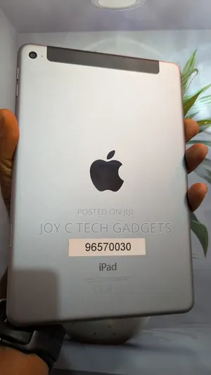 Apple iPad mini 4 128 GB Silver