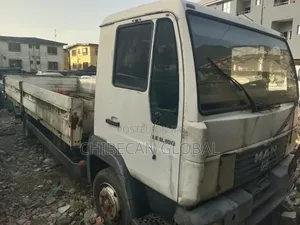 Man Le 8.180 Pick-Up Truck With Long Bucket (Foreign Used)
