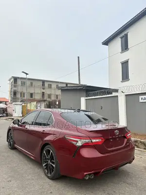 Toyota Camry XSE FWD (2.5L 4cyl 8AM) 2018 Burgundy
