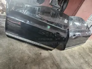 Doors Ford Mustang 2011
