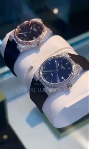 Tissot Quality Luxury Men Iced Face Wristwatch