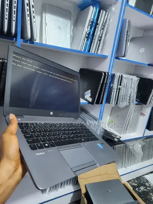 Laptop HP EliteBook 840 G2 8GB Intel Core i5 HDD 500GB