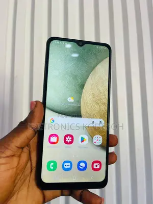 Samsung Galaxy A12 64 GB Black