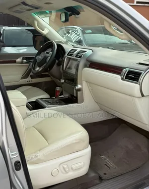 Lexus GX 2013 Silver