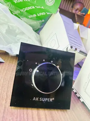Black /White Volume Controller