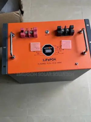 25.6v 6kwh Luxwatt Lithium Battery