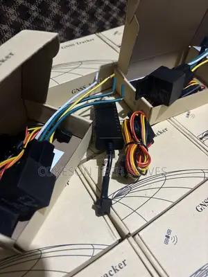 Hidden Tracking Device With Very Fast Updates