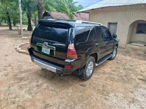 Toyota 4-Runner 2009 Black