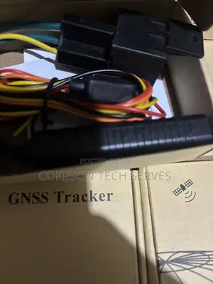 Smart GPS Device With Fast Alerts